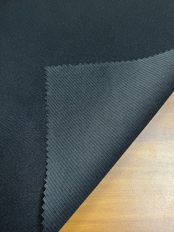 DOUBLE KNITS AH-21886 49%T+34%C+17%R Morbido, igroscopico e traspirante con eccellente elasticità, estensibilità e produttività DOUBLE KNITS AH-21886 49%T+34%C+17%R Morbido, igroscopico e traspirante con eccellente elasticità, estensibilità e produttività